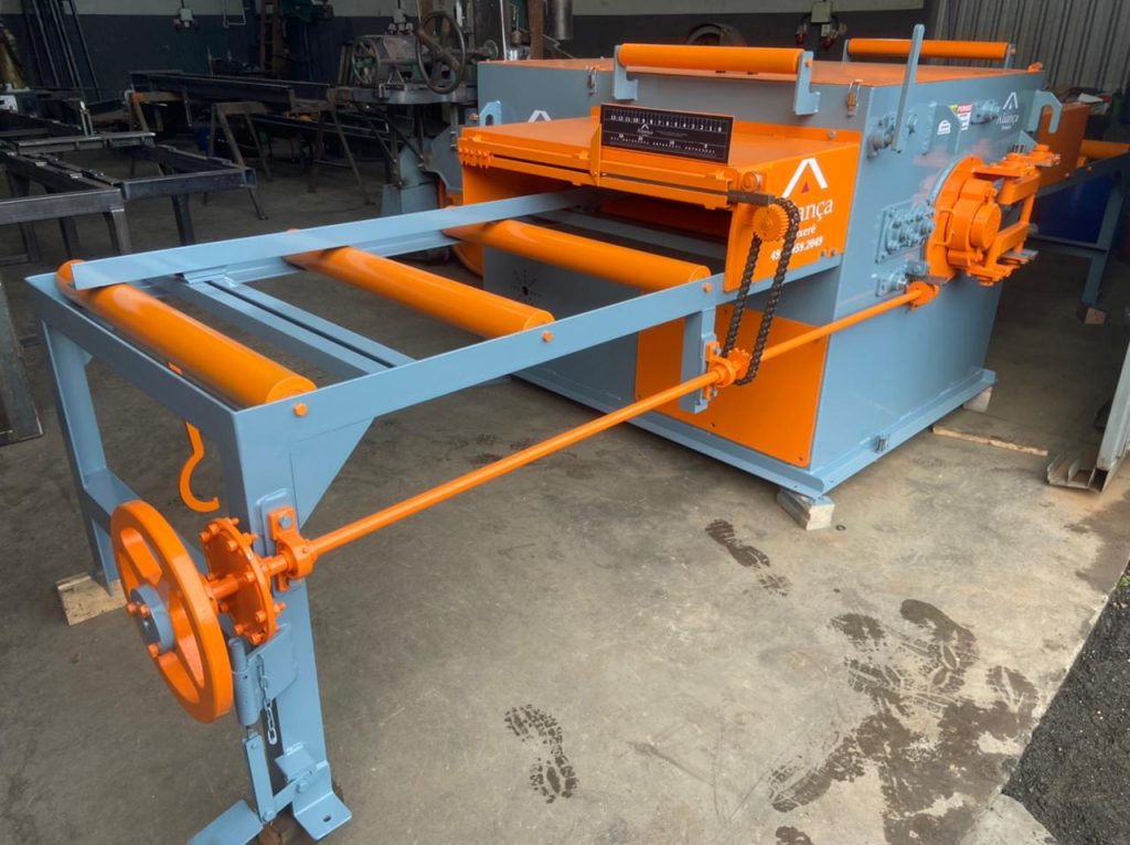 Serra Circular Refiladeira